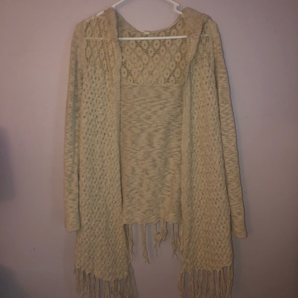 tan long sleeve cardigan